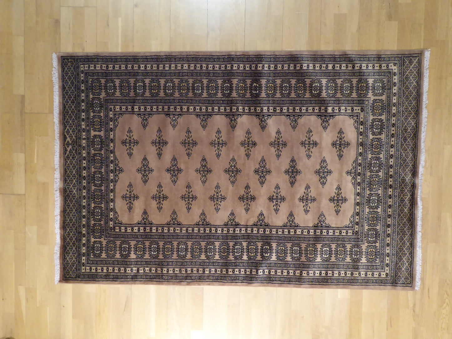 Bokhara Butterfly Fine 188x123 cm