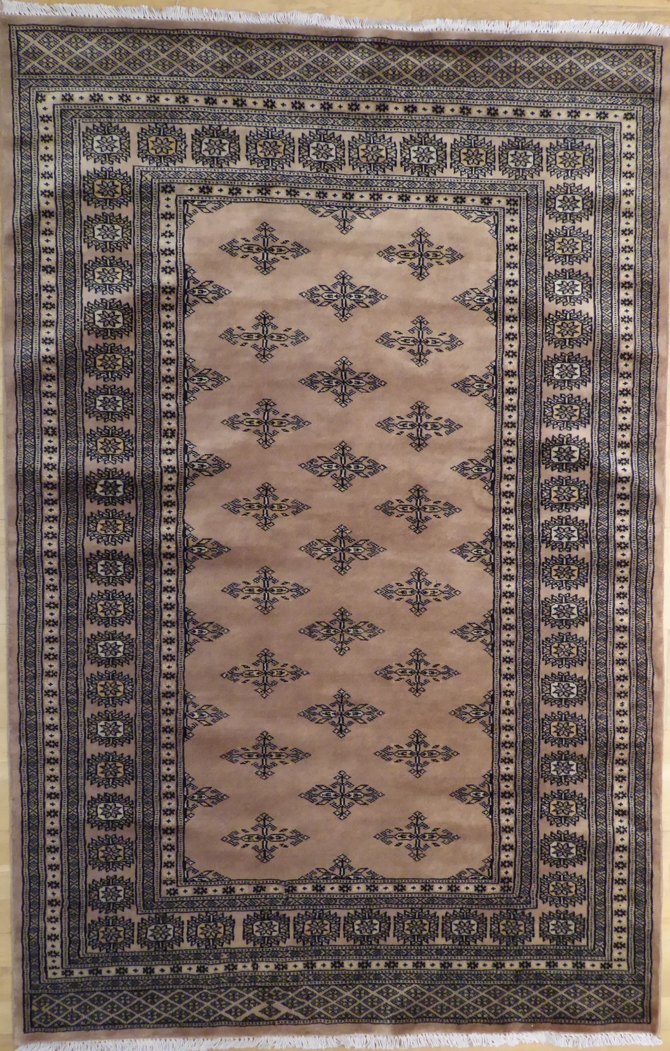 Bokhara Butterfly Fine 188x123 cm