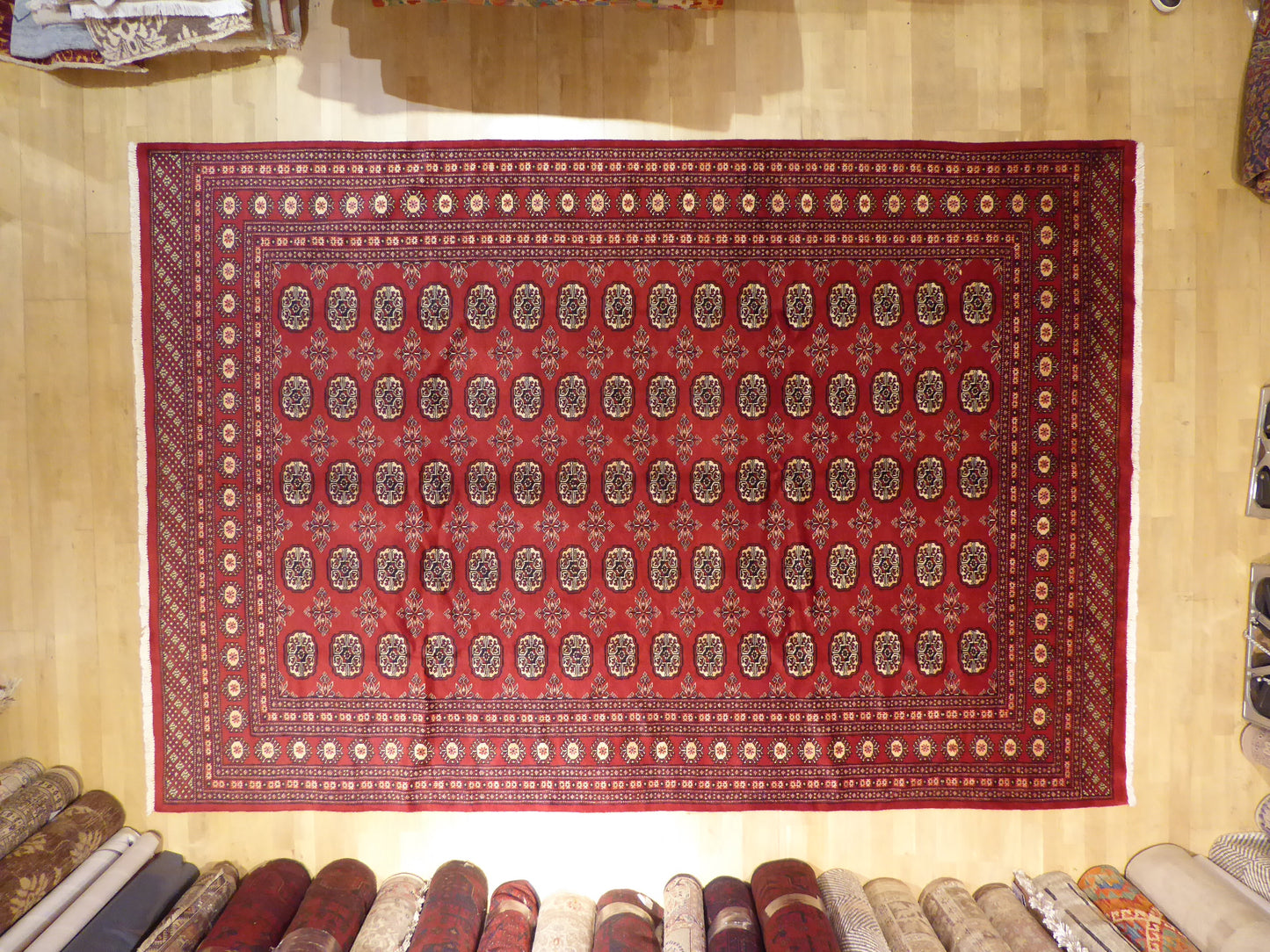 Royal Bokhara Fine 292x197 cm