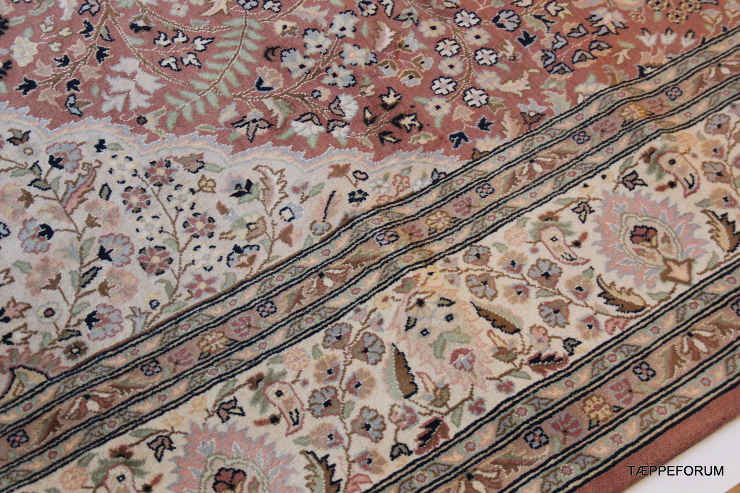 Lahore Fine Livets Træ 355x244 cm