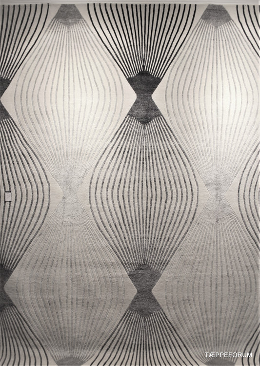 The Lanterns 300x250 cm by Woven Attitude